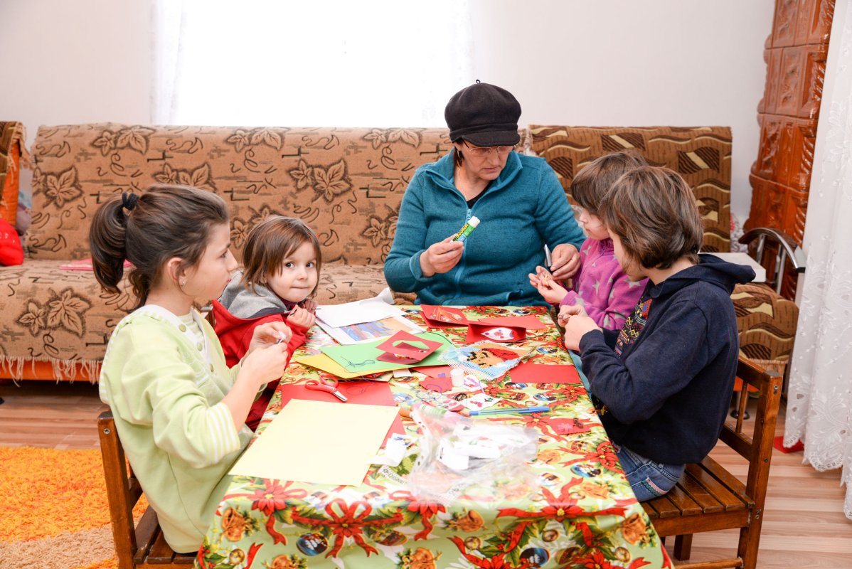 „Îi cresc ca pe copiii mei” 37666