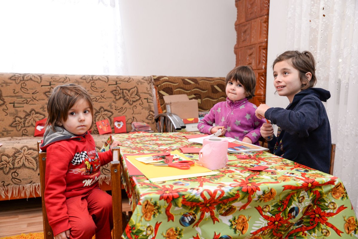 „Îi cresc ca pe copiii mei” 37670