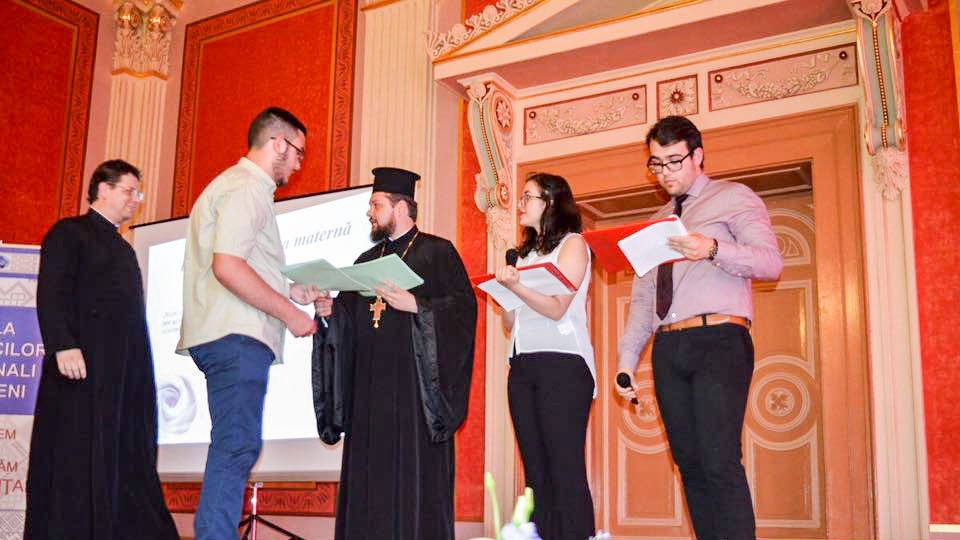 Festivitate dedicată performanţelor din învăţământul arădean 37578