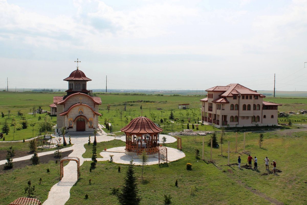 Poarta Albă, o Golgotă a neamului românesc 37471