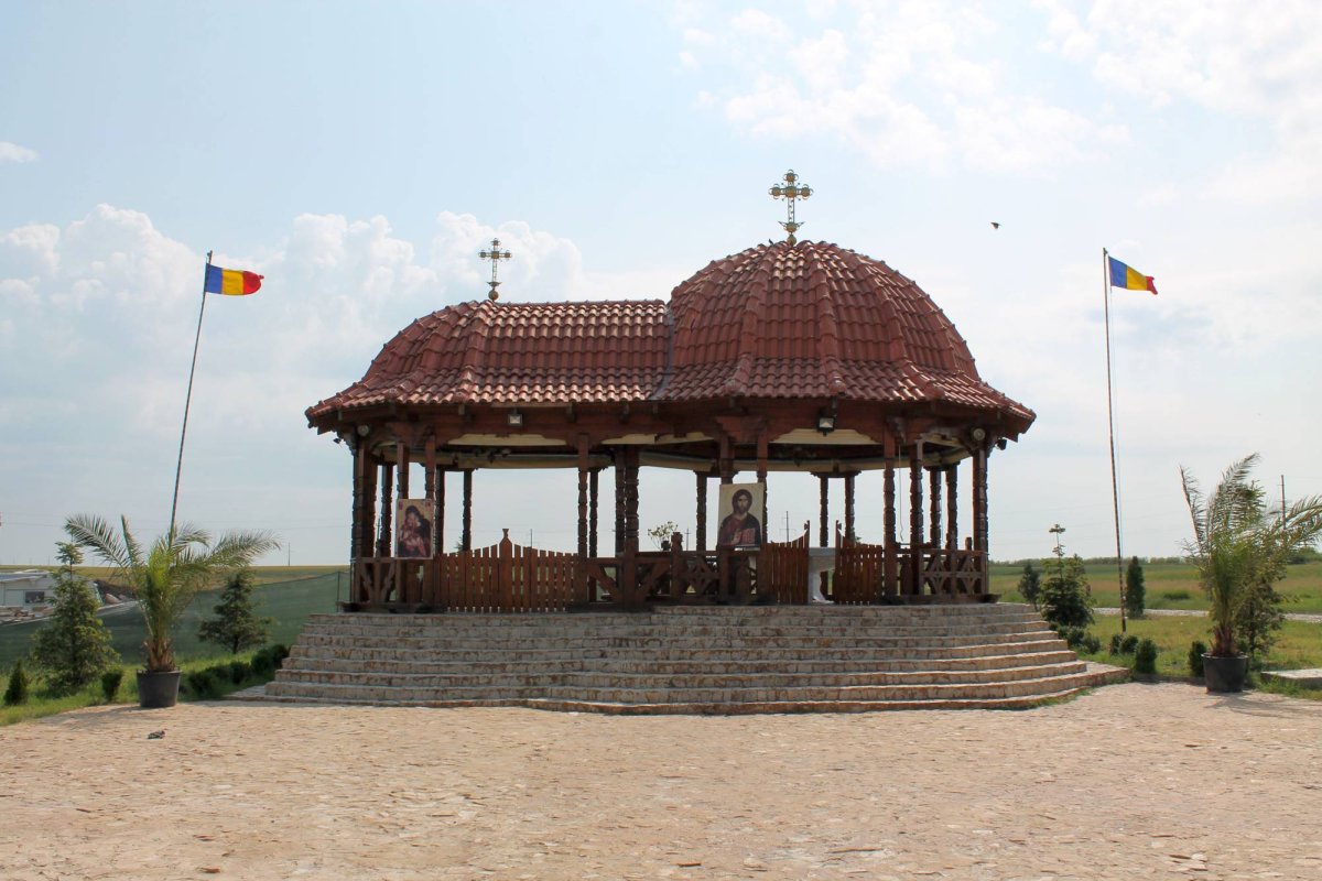 Poarta Albă, o Golgotă a neamului românesc 37473