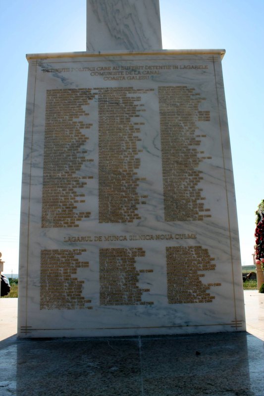 Poarta Albă, o Golgotă a neamului românesc 37479