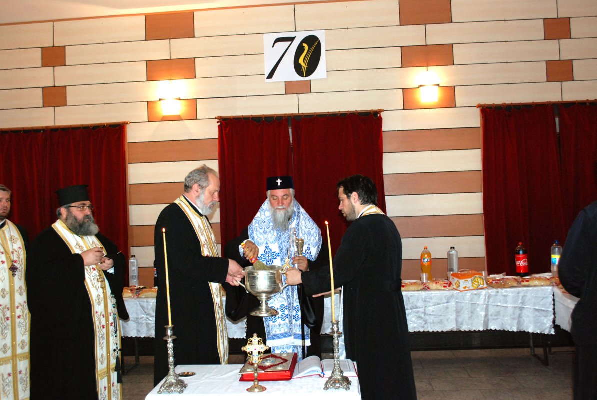 Slujbă de binecuvântare la Filarmonica „Oltenia” 37280