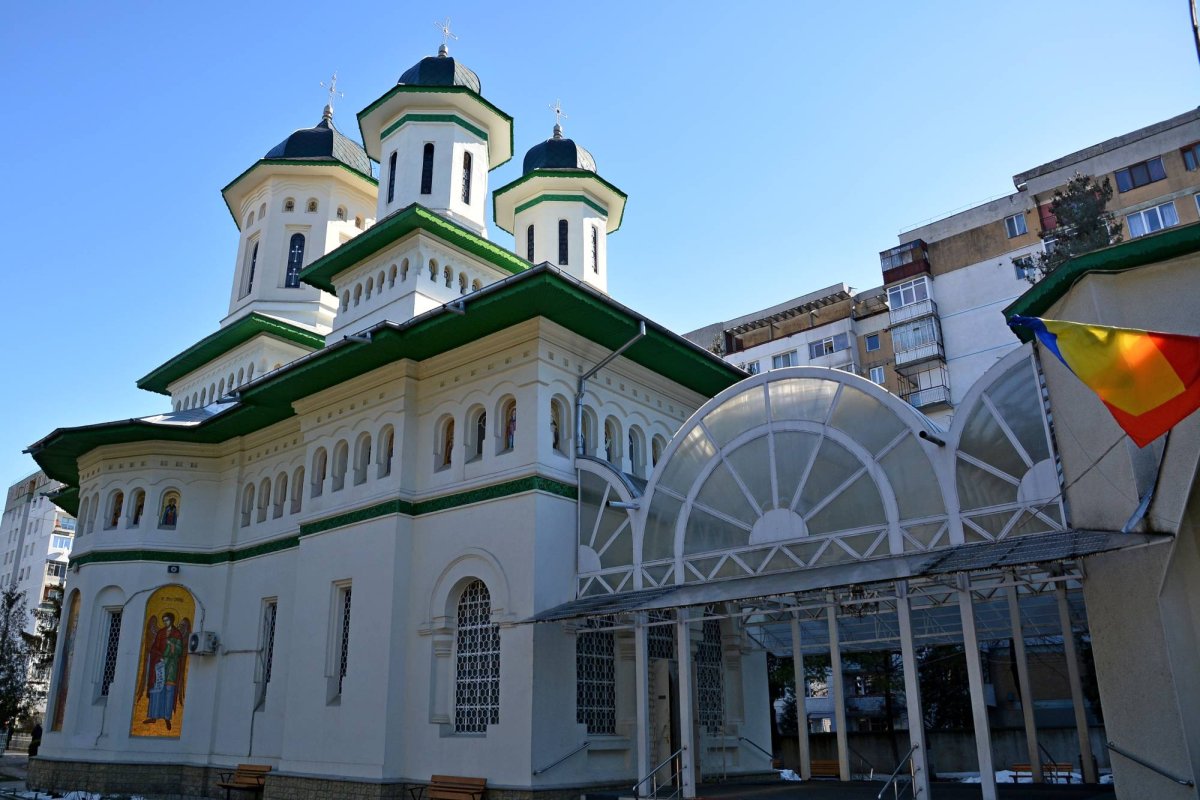 Slujire filantropică şi misionară în Parohia „Sfântul Gheorghe“ - Bacău 37251