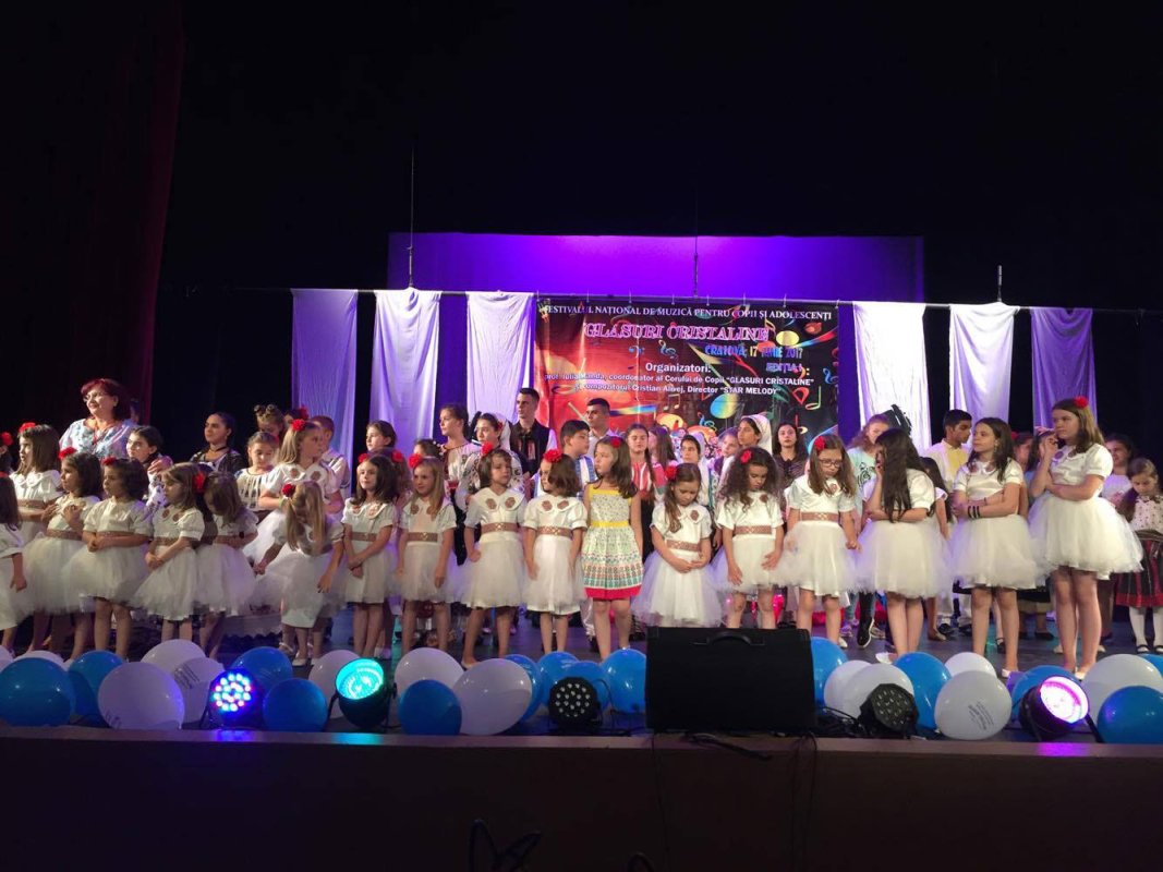 Festivalul „Glasuri cristaline”, la prima ediţie 37209