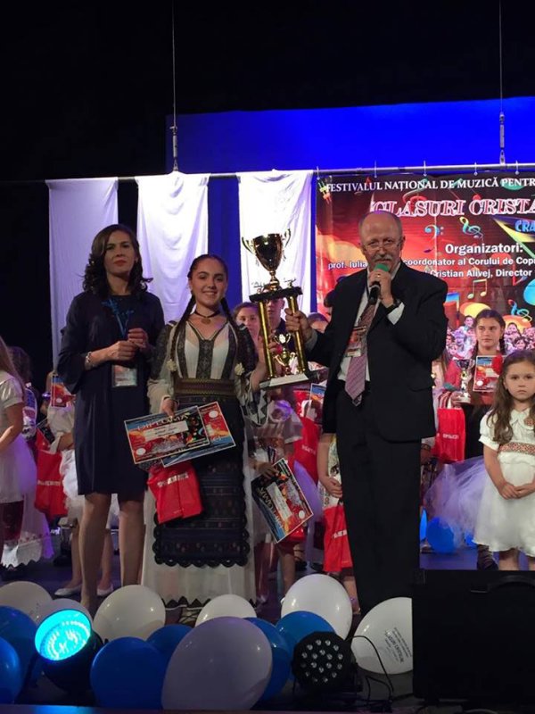 Festivalul „Glasuri cristaline”, la prima ediţie 37210