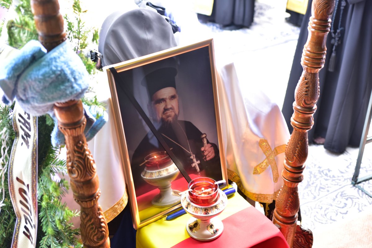 Slujitor al monahilor într-o vreme de prigoană a Bisericii 37242