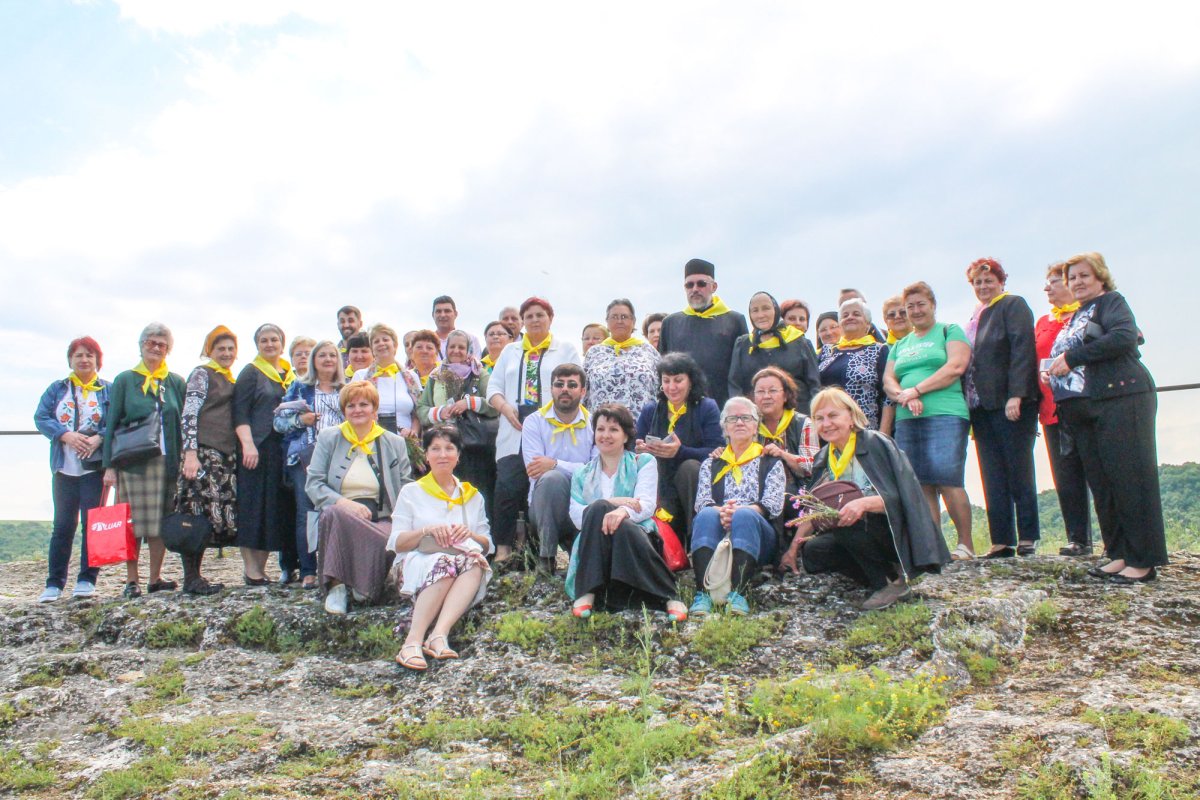 Pelerini ilfoveni pe urmele Sfântului Cuvios Dimitrie cel Nou 37166