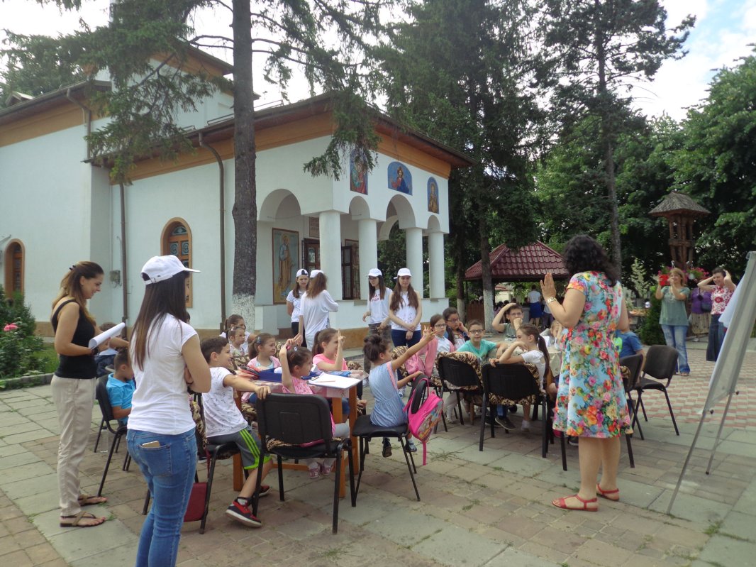 Şcoala de vară de la Parohia Harşu, la a 5-a ediţie 37148