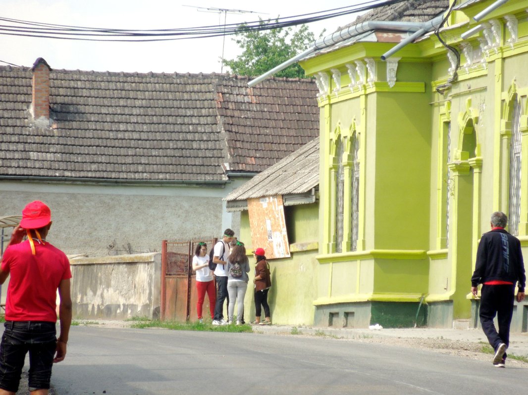 Tabără și daruri pentru elevii merituoși de la Veneția de Jos, Brașov 37139