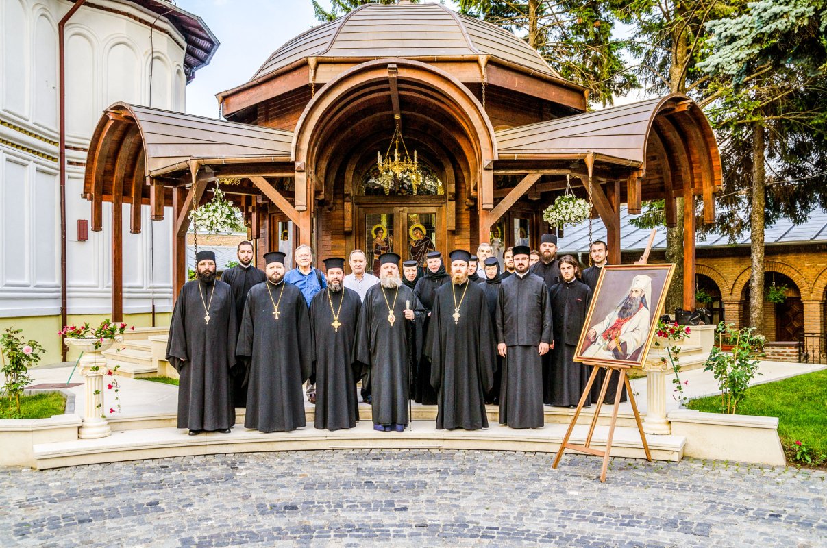 Simpozion dedicat Patriarhului Justinian la Mănăstirea Plumbuita 37093