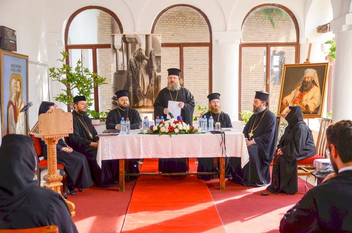 Simpozion dedicat Patriarhului Justinian la Mănăstirea Plumbuita 37094