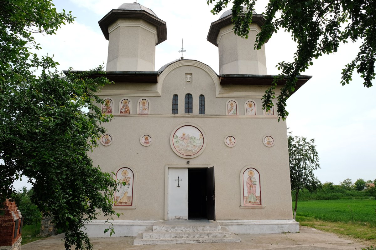 Povestea fericită a unei parohii cu oameni sărmani 36929