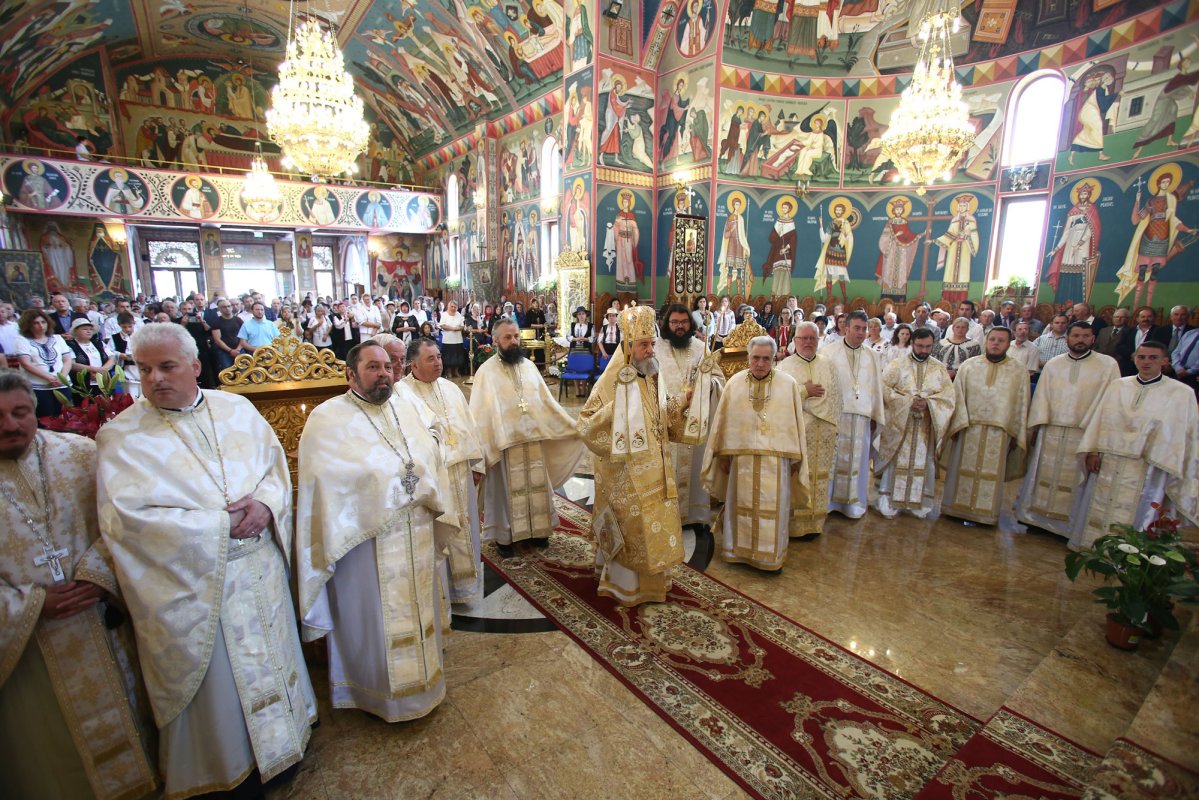 Slujiri arhiereşti în Duminica a 3-a după Rusalii 36891