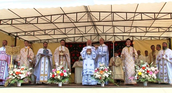 Slujiri arhiereşti în Duminica a 3-a după Rusalii 36901