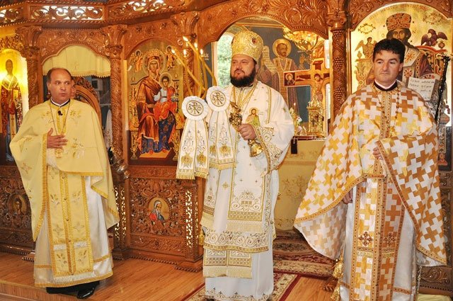 Slujiri arhiereşti în Duminica a 3-a după Rusalii 36904