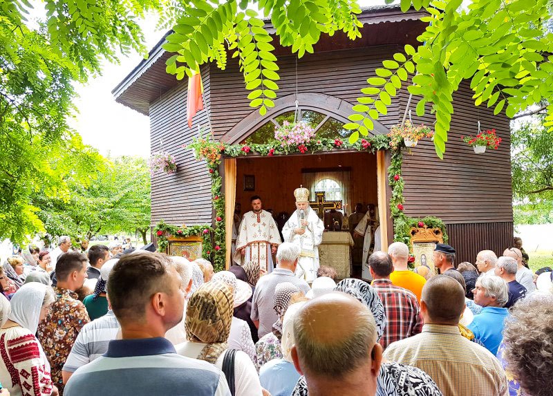 Slujiri arhiereşti în Mitropolia Munteniei şi Dobrogei 36937