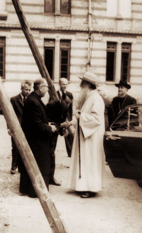 Amintirile unui elev despre Patriarhul Justinian 36858