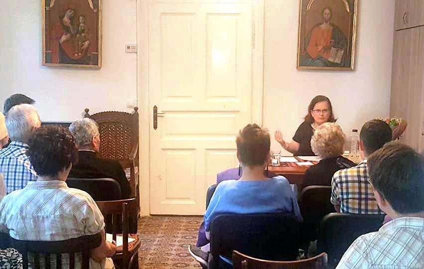 Conferinţă despre comunism la Parohia „Sfânta Treime” 36839