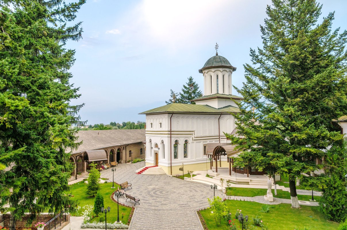 Să nu-i uităm pe cei care mult s-au ostenit odinioară 36807