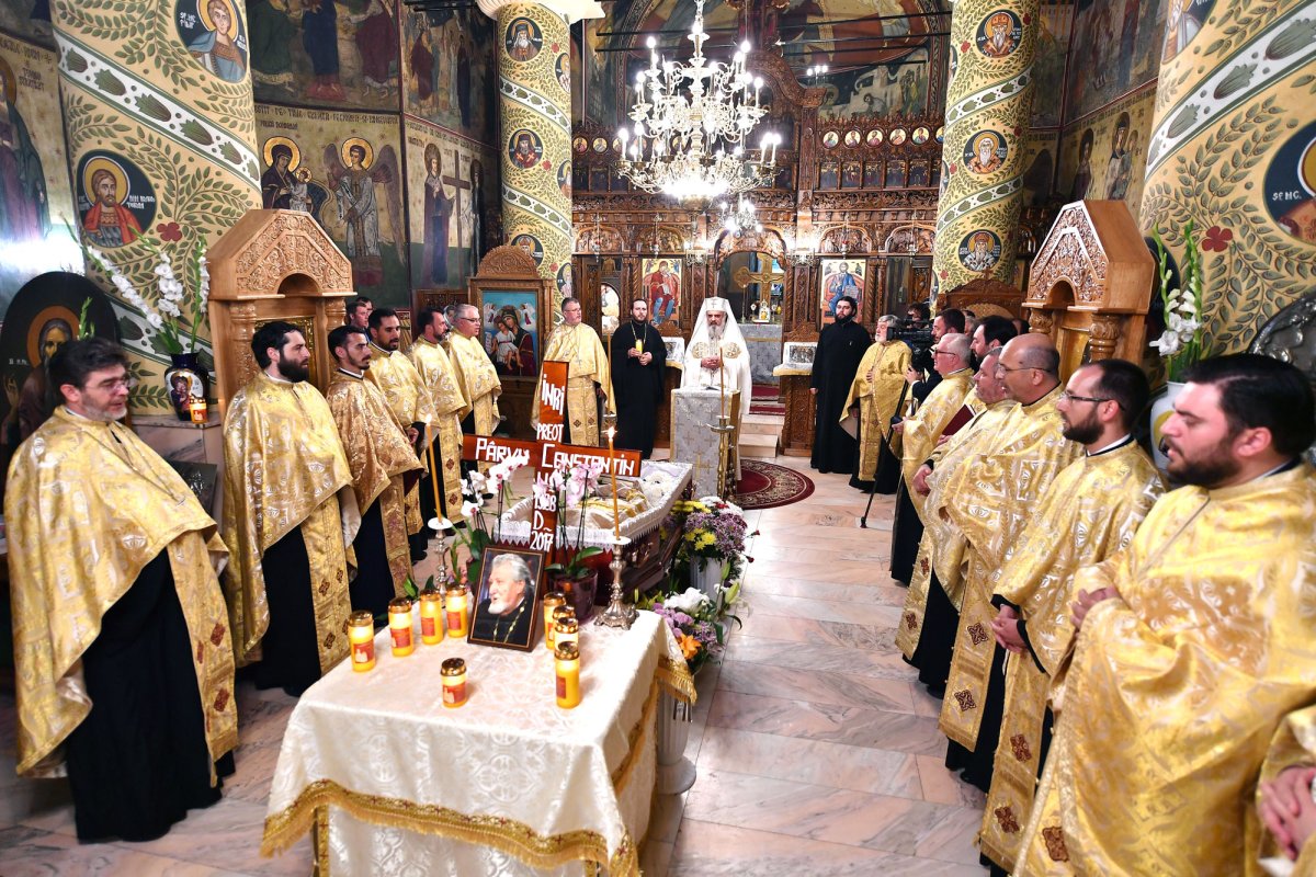Slujbă de pomenire pentru părintele Constantin Pârvu 36804