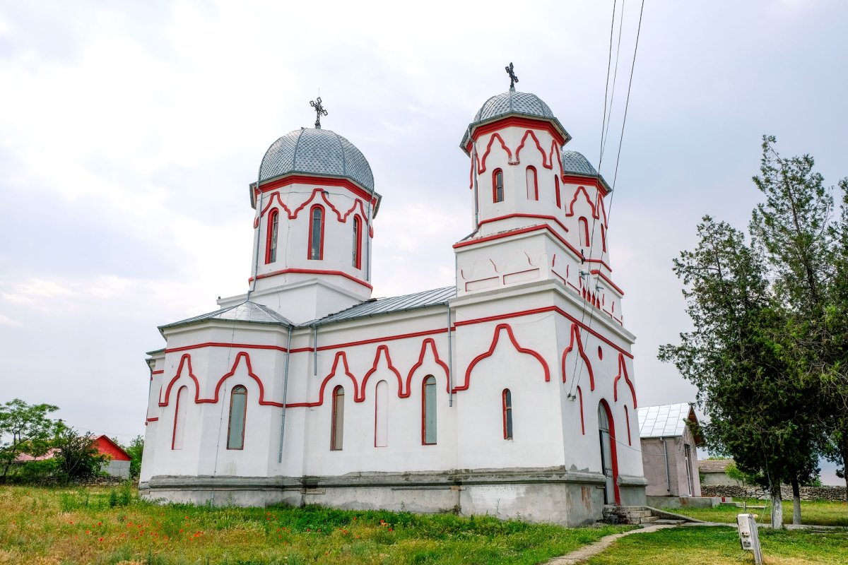 Slujire într-o parohie izolată din Dobrogea 36683