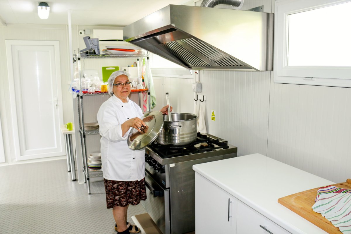 „Dăruirea zidește casa noastră din cer” 36615