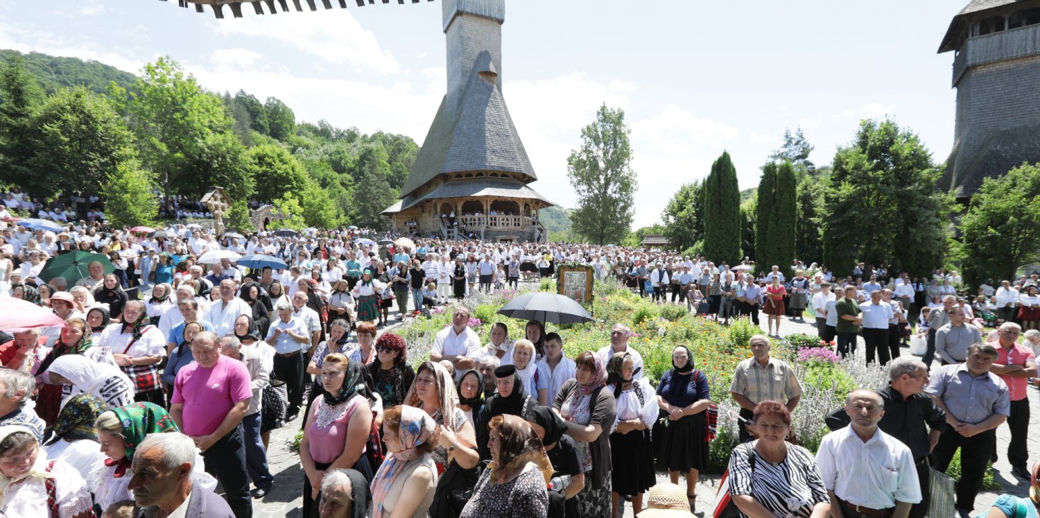 Hramul mănăstirii maramureșene Bârsana 36544