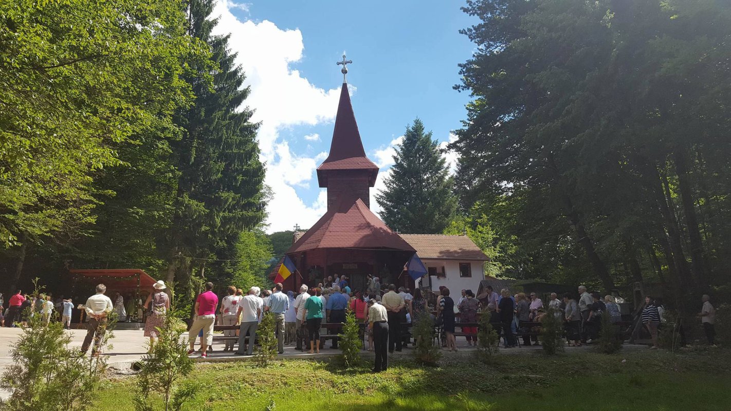 Sfințiri și binecuvântări în Mitropolia Banatului 36469