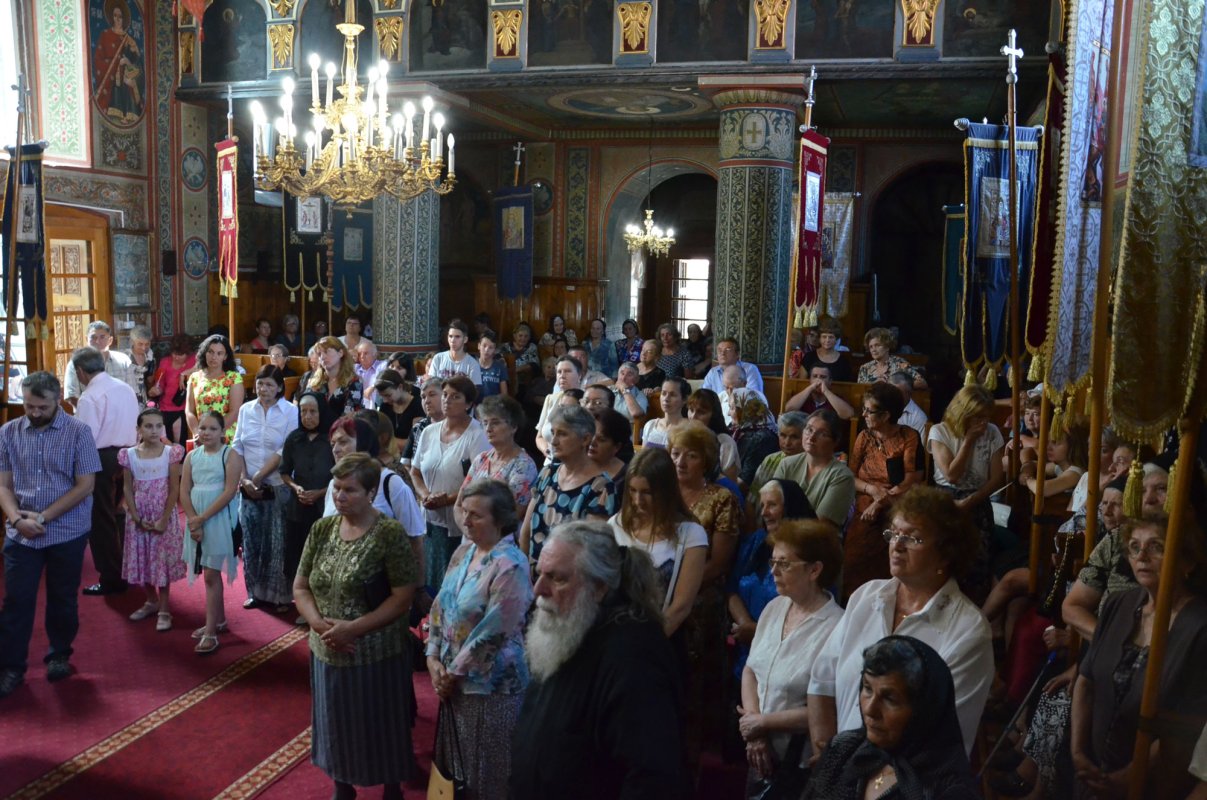 Sfințiri și binecuvântări în Mitropolia Banatului 36475