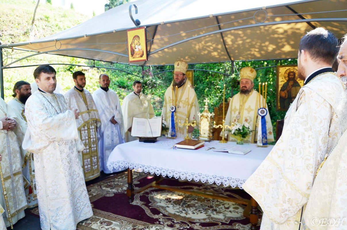 Târnosiri şi hramuri, de prăznuirea Sfântului Voievod Ştefan cel Mare 36456