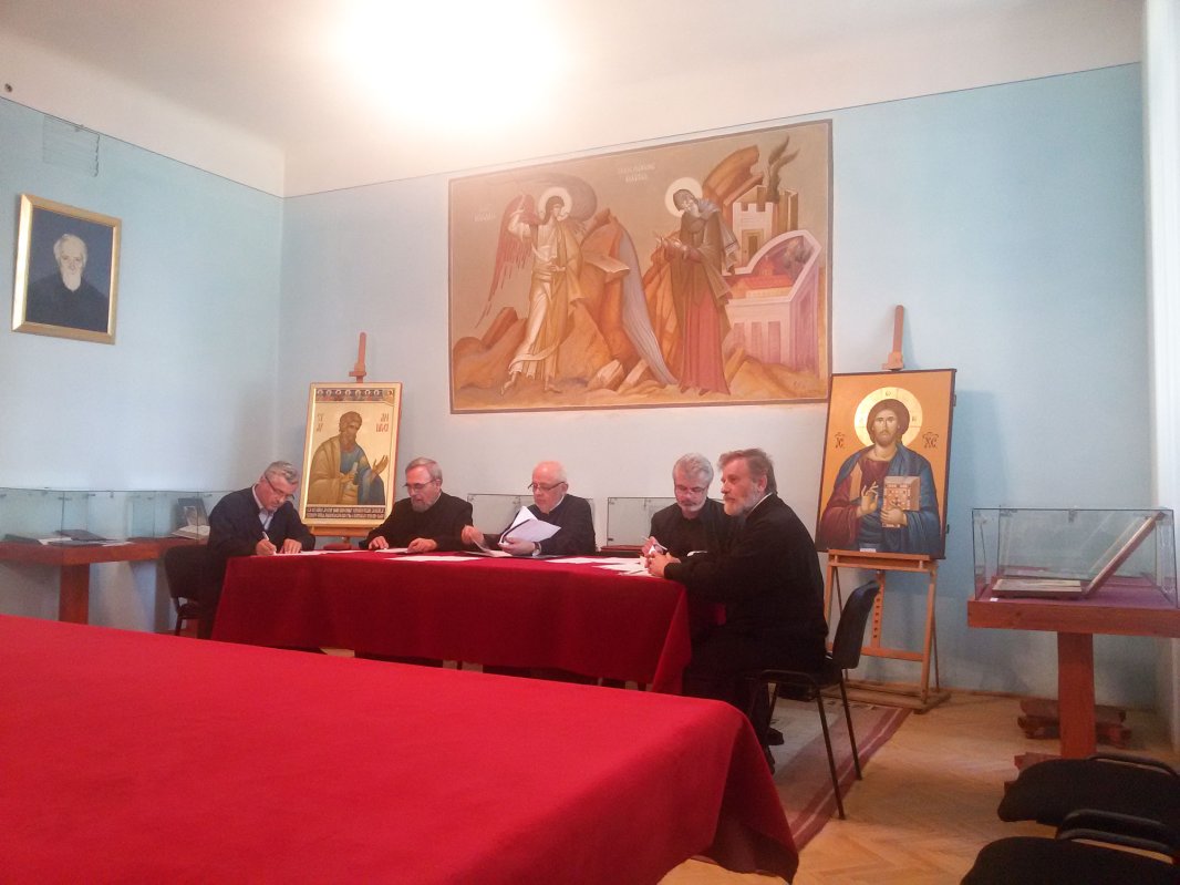 Trei noi posturi didactice la Facultatea de Teologie Ortodoxă „Dumitru Stăniloae” din Iaşi 36422