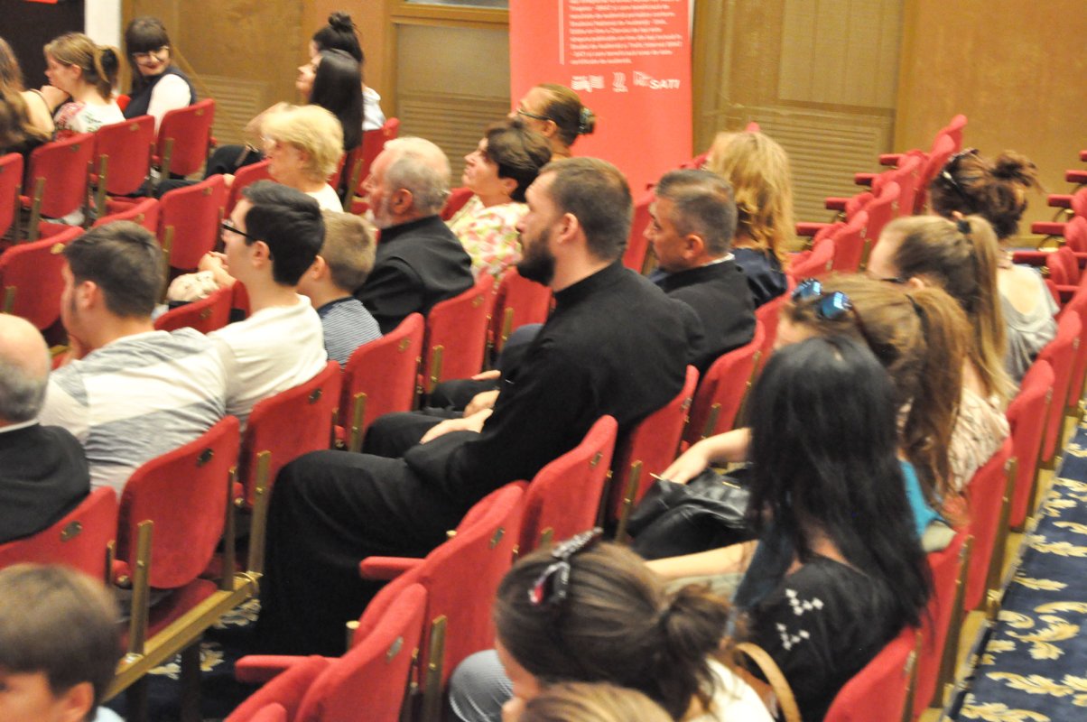 Conferinţă şi concert extraordinar susţinute de monahul Meletius Shattahi din Siria, la Iaşi 36352