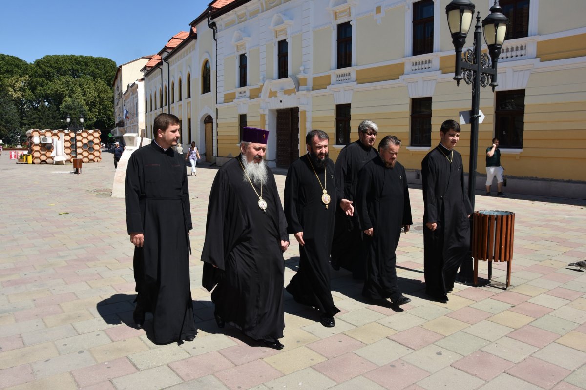 Mitropolitul Basarabiei a vizitat Episcopia Caransebeșului 36156