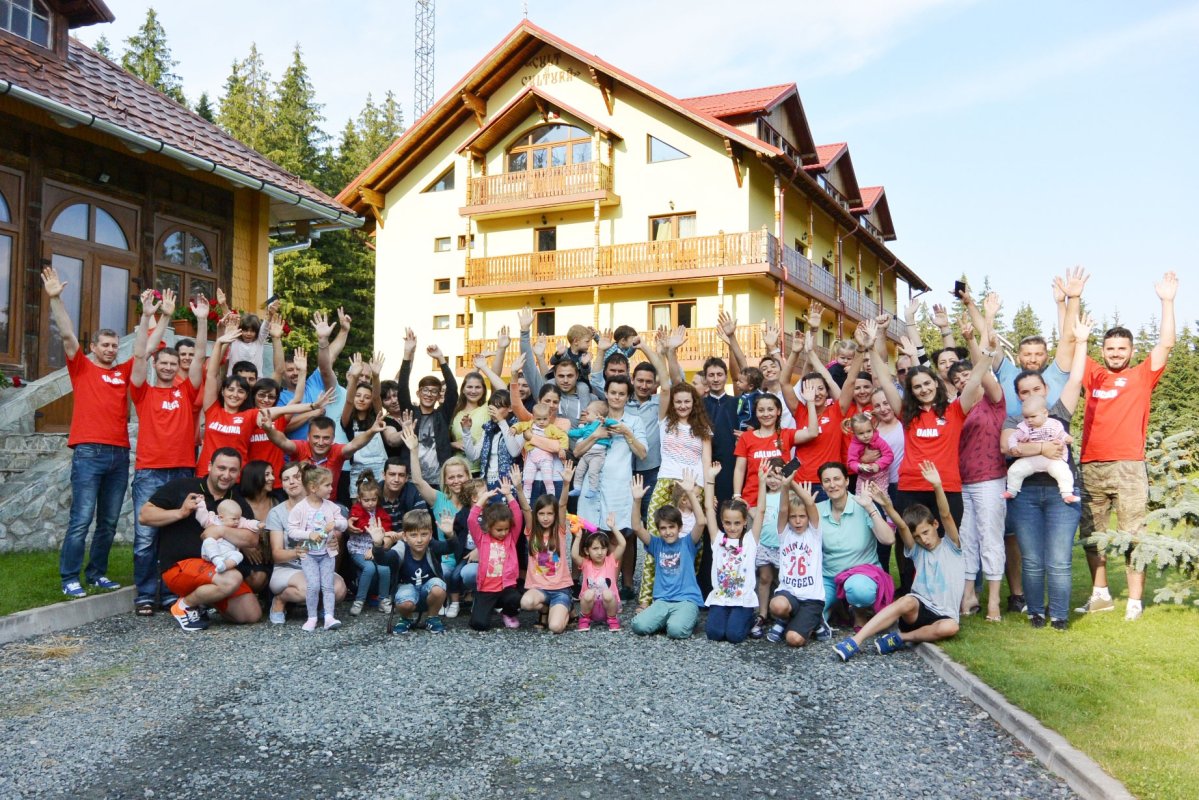 Tabără creștină pentru familii, la Păltiniș 36132