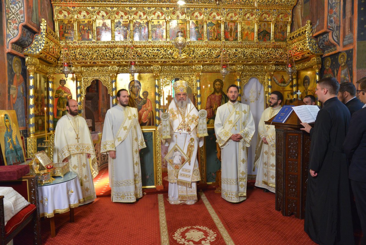 Demonizarea, înstrăinarea omului de natura sa 36080