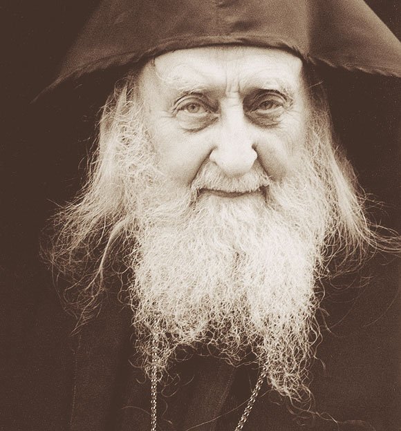 Stareţul Sofronie Saharov, o viață dedicată rugăciunii 36023