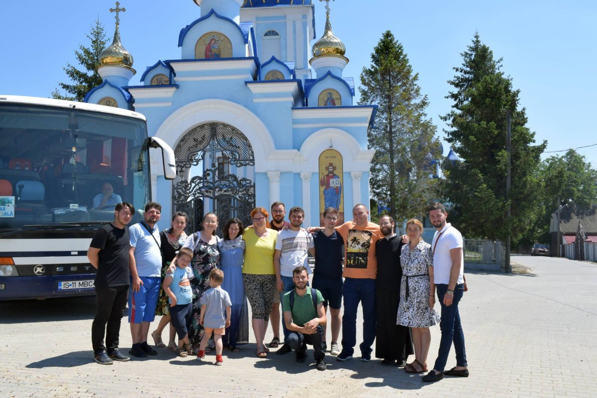 Tineri pe urmele sfinţilor kieveni 35880