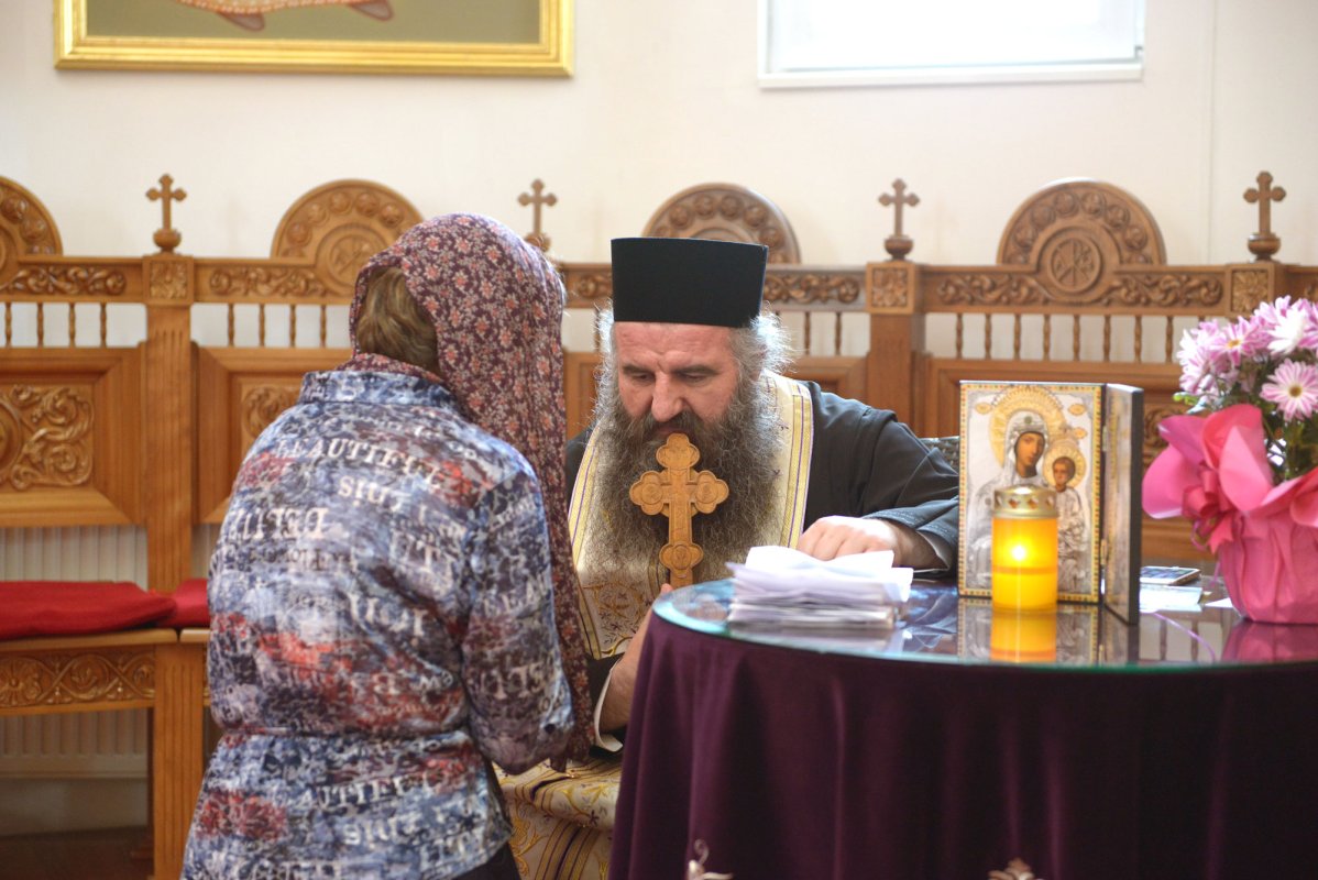 Uniţi sub binecuvântarea Maicii Domnului „Prodromiţa” 35924