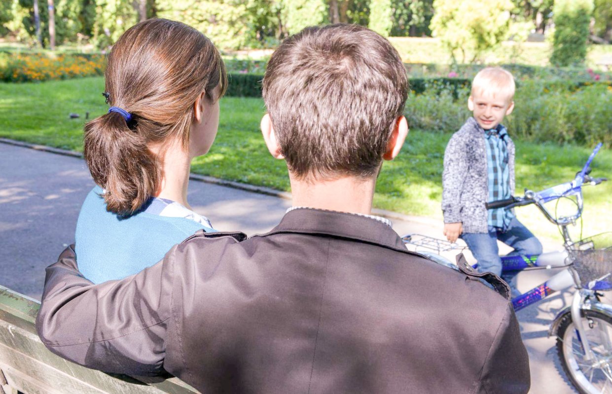 Deosebirea de caracter dintre soţi poate ajuta mai mult în educaţia copiilor 35807