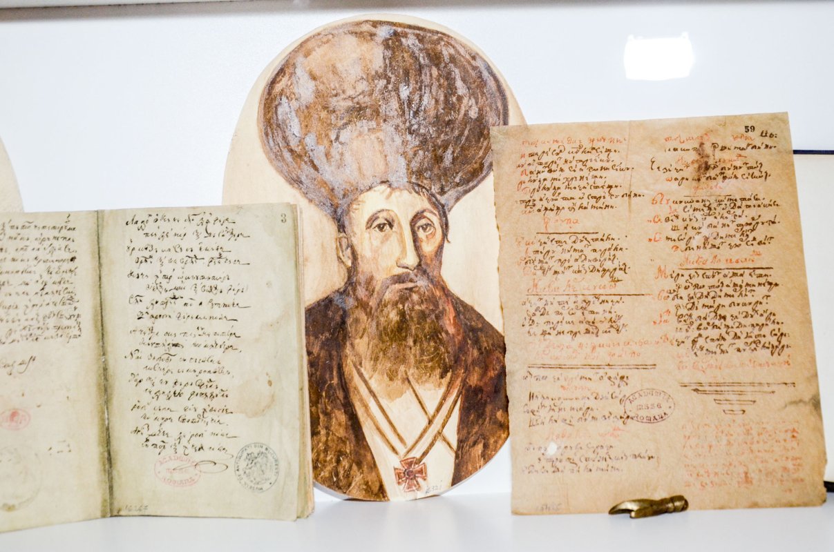 O călătorie pe marea istoriei literaturii române 35813