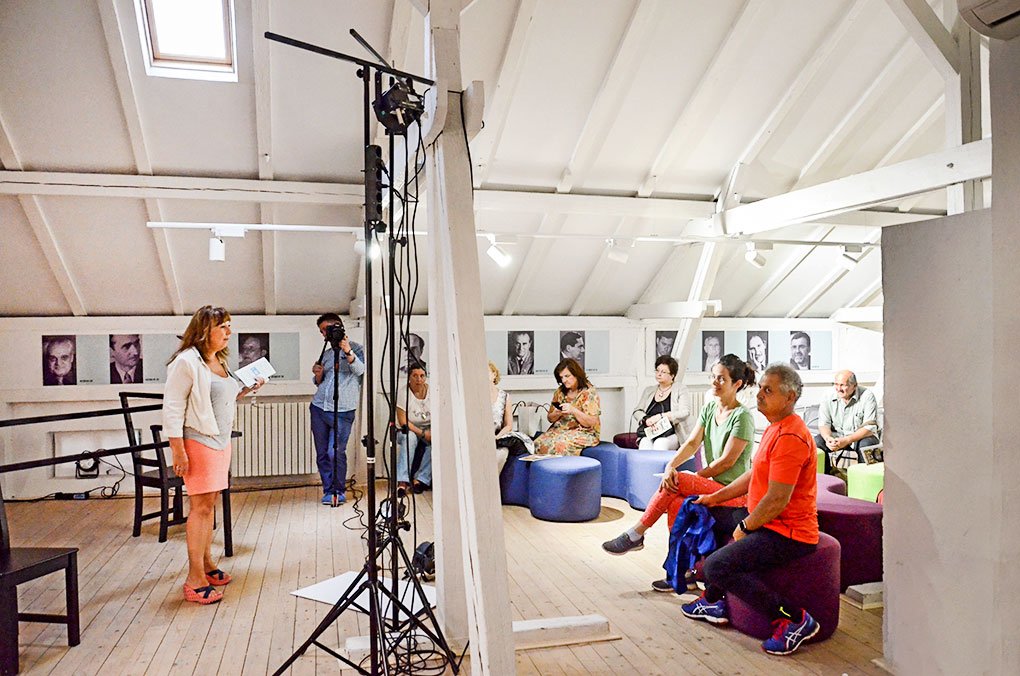 O călătorie pe marea istoriei literaturii române 35820