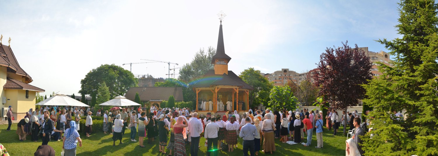 Pelerinaj la icoana Maicii Domnului Prodromiţa 35835