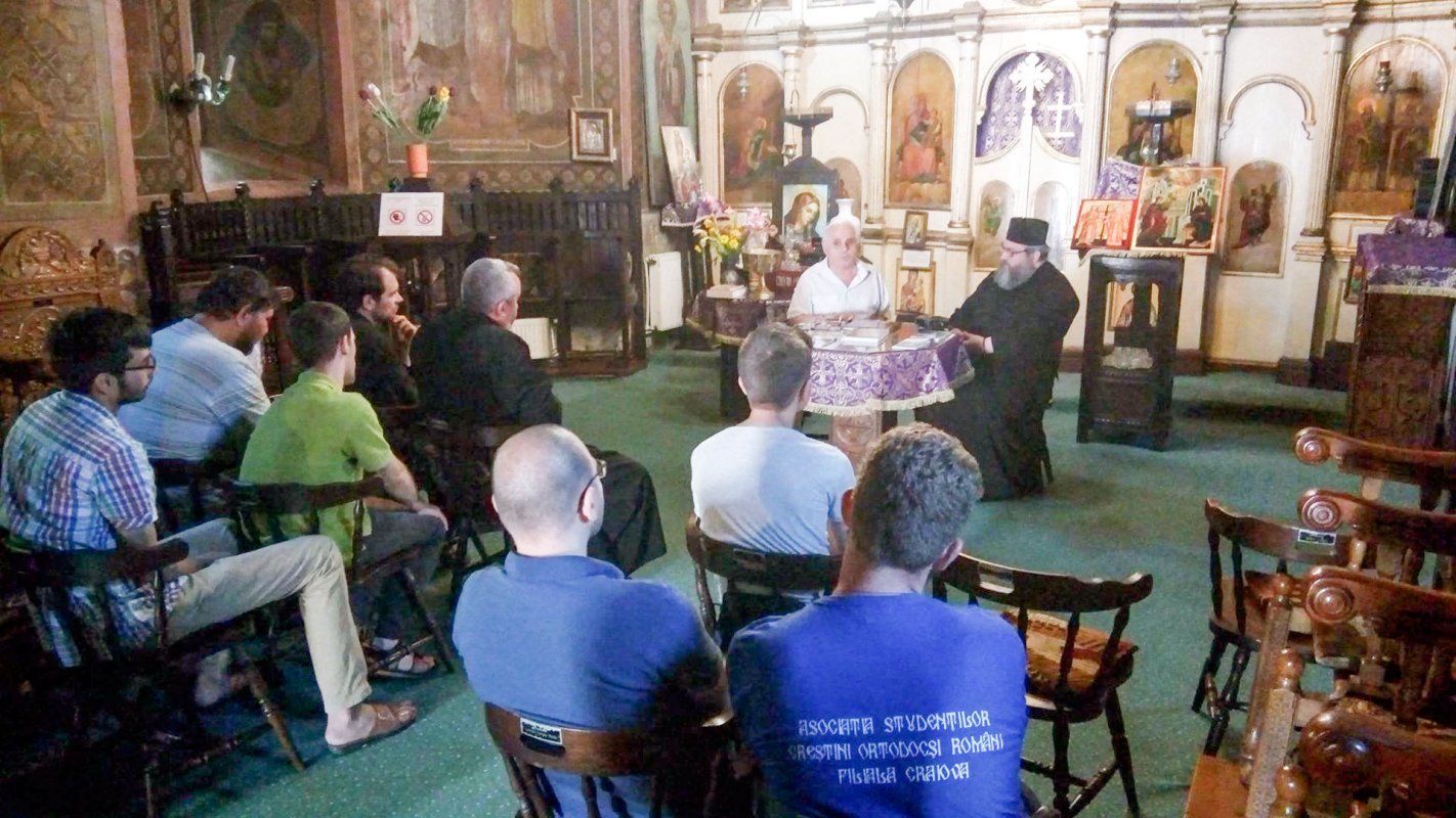 Mărturisiri despre părintele Gheorghe Calciu 35682