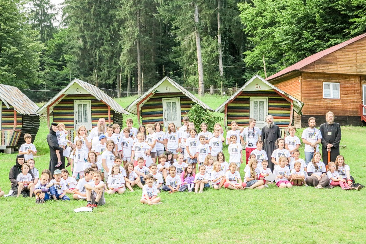 Tabăra, o șansă de a fi înconjurați de prieteni 35620