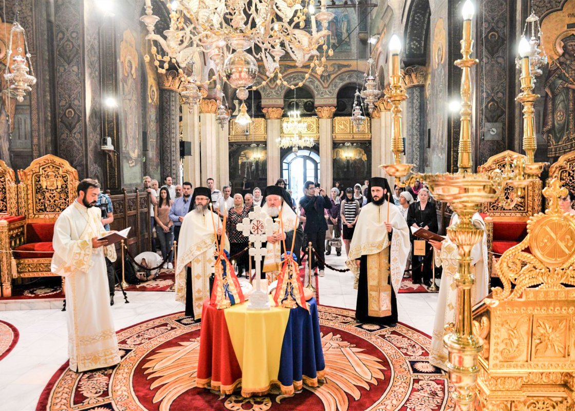 Regele Ferdinand, pomenit la Catedrala Patriarhală 35600