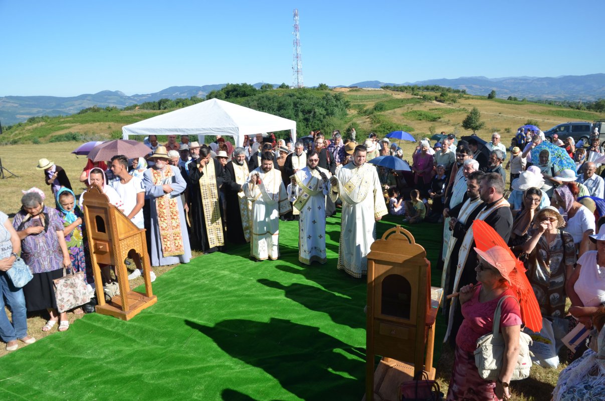 Mehedinţenii din Godeanu au sărbătorit Ciumarca 35497