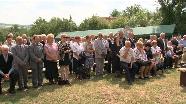 Slujiri arhierești în Duminica a 6-a după Rusalii 35486