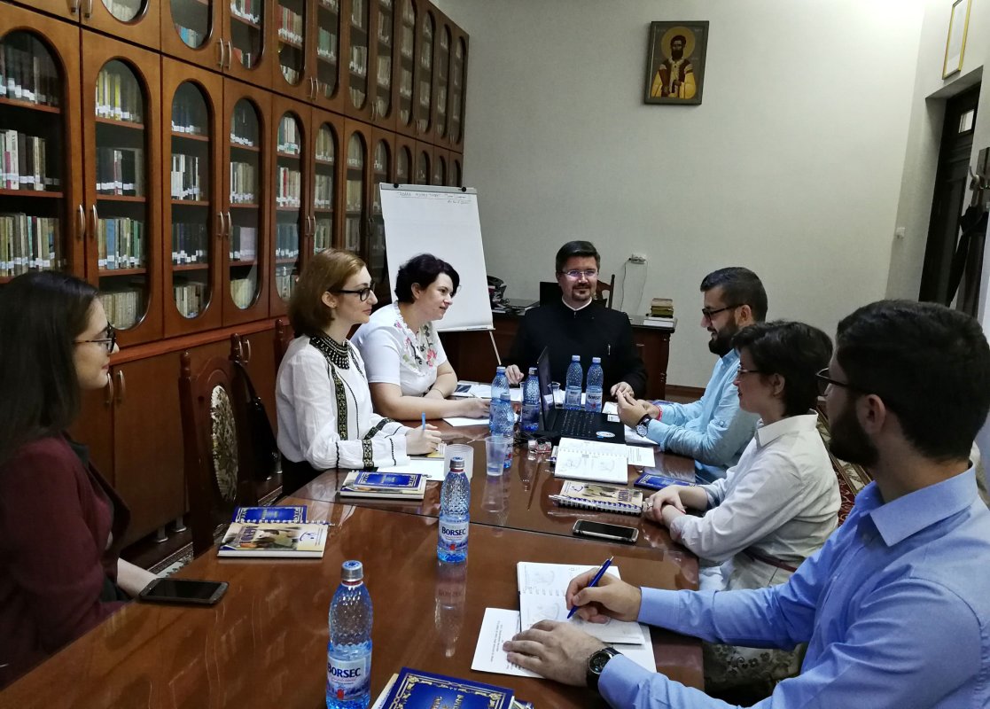 Activități cu tineri din Buzău și Vrancea 35431