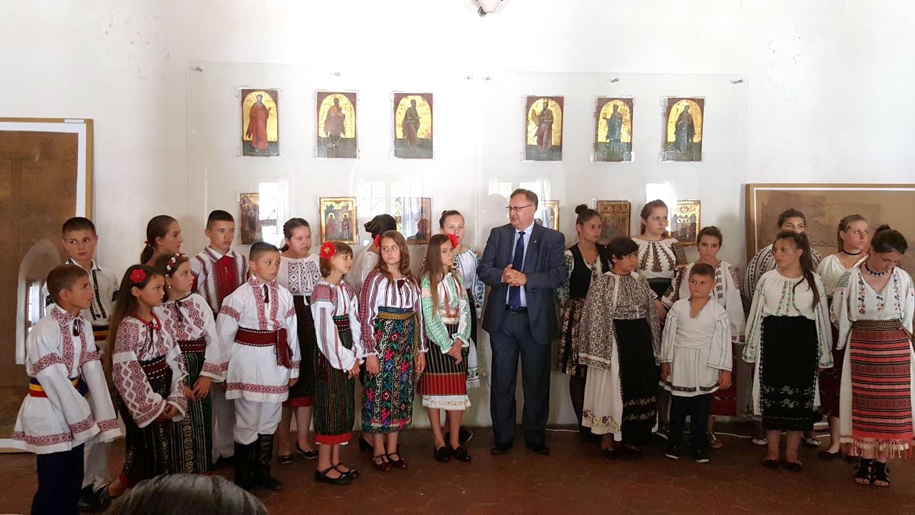 Tabără de cultură și civilizație românească 35436